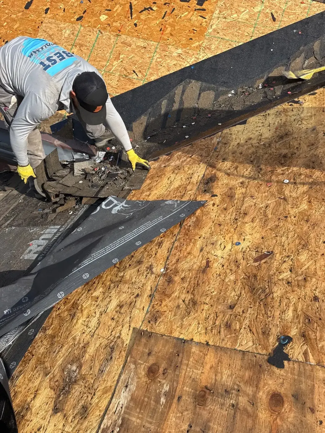 Commercial roofing by Eagle Creek Commercial Roofing near Rocky Ripple, IN